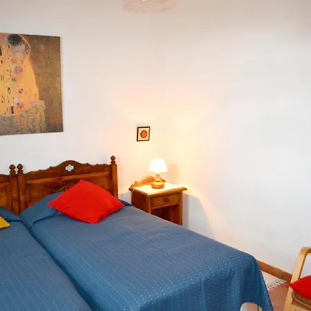 Studio Calle Real Apartment Genoves