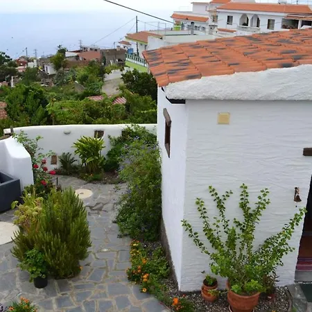 Studio Calle Real * Genoves